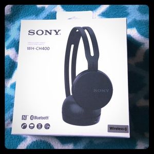 I’m selling “Sony wireless stereo headset”